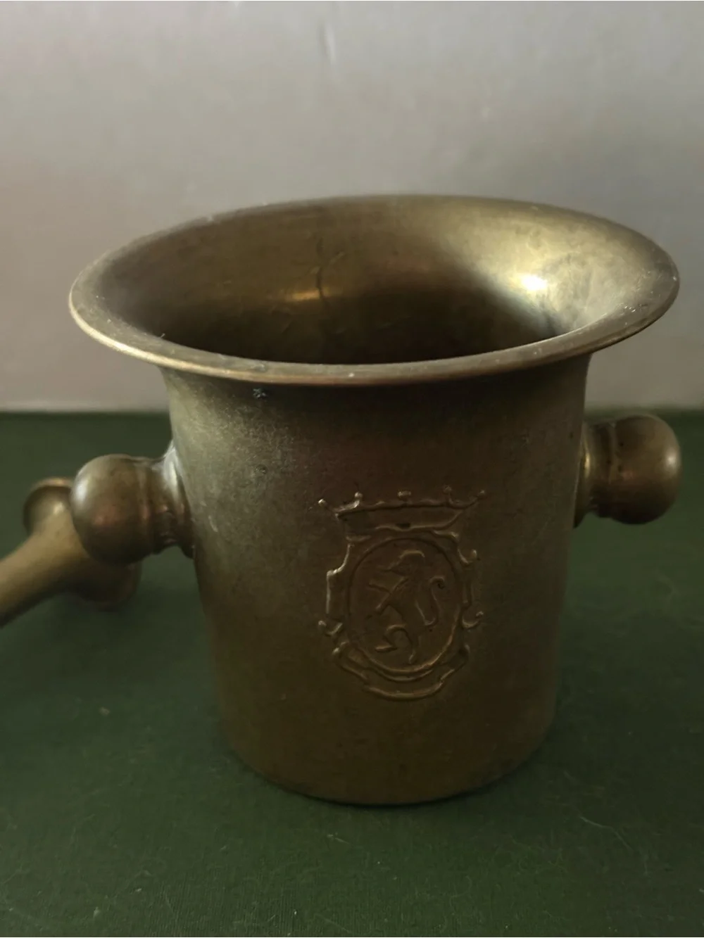 Vintage/Antique?Brass Mortar & Pestal